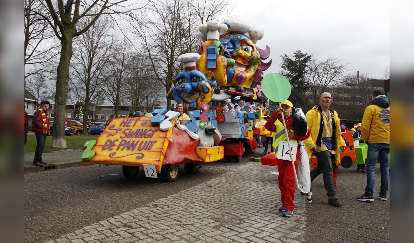 Alles veur Mekaor: Meer dan duizend kinderen in de Boemeldonckse Kinderoptocht van 2015,