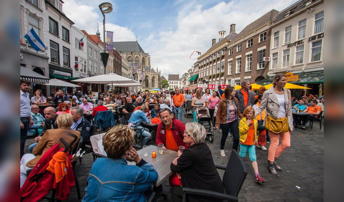 Koningsdag 2014 in de binnenstad van Breda.