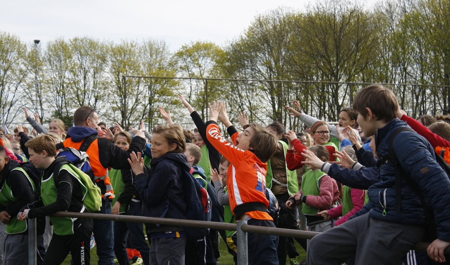 De opening van de Koningsspelen bij Sportboulevard de Wisselaar.