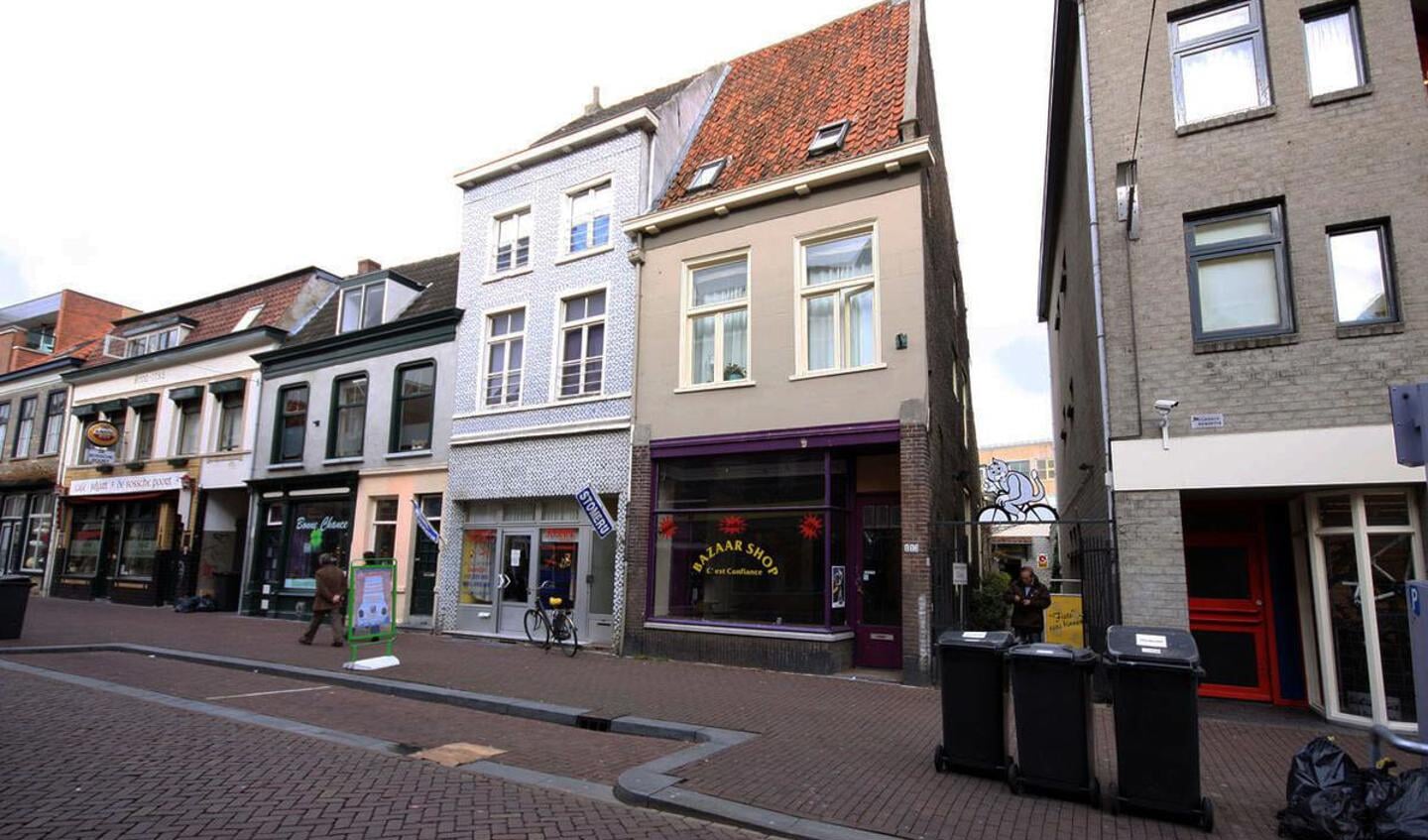 Volgens Platform Boschstraat staan 20 van de 60 winkelpanden in de Boschstraat leeg. foto Erik Eggens