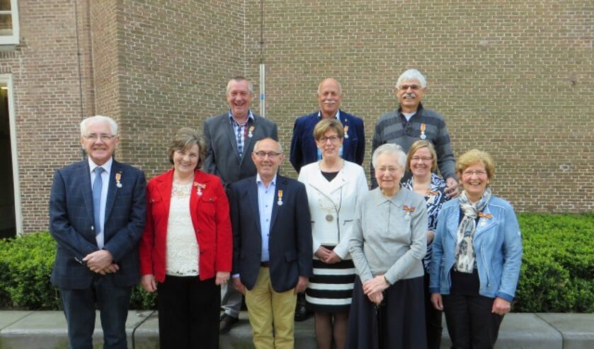 Negen Koninklijke Onderscheidingen In Etten-Leur - Al Het Nieuws Uit ...