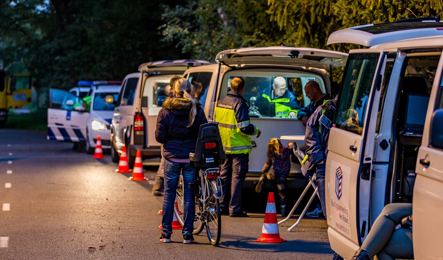 Grote controle tussen Oosterhout en Teteringen.