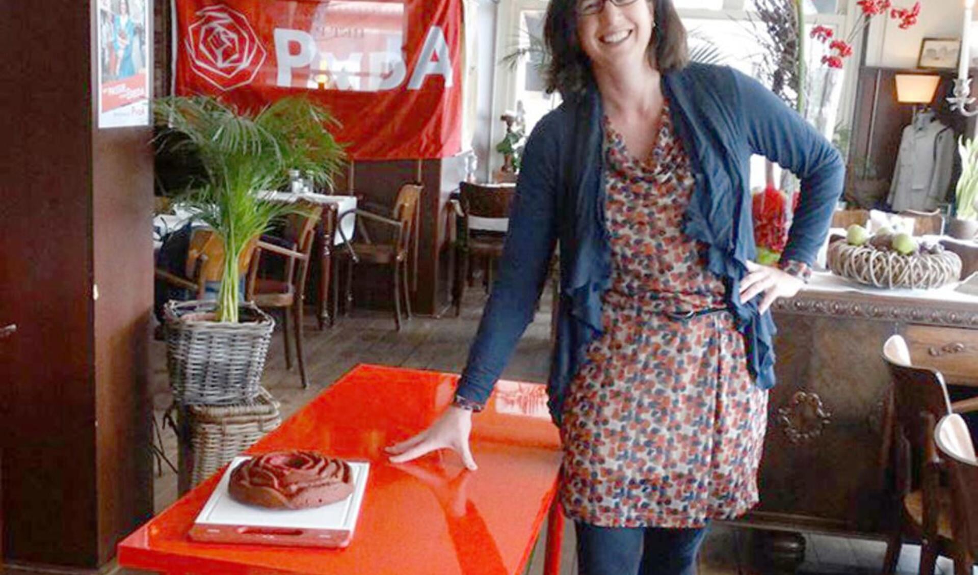 PvdA-lijsttrekker Miriam Haagh gaat de stad in om te praten met Bredanaars.