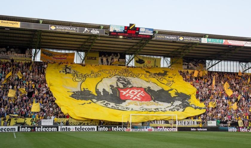NAC verliest van Ajax. Het wordt 2-5, Perica scoort twee keer.