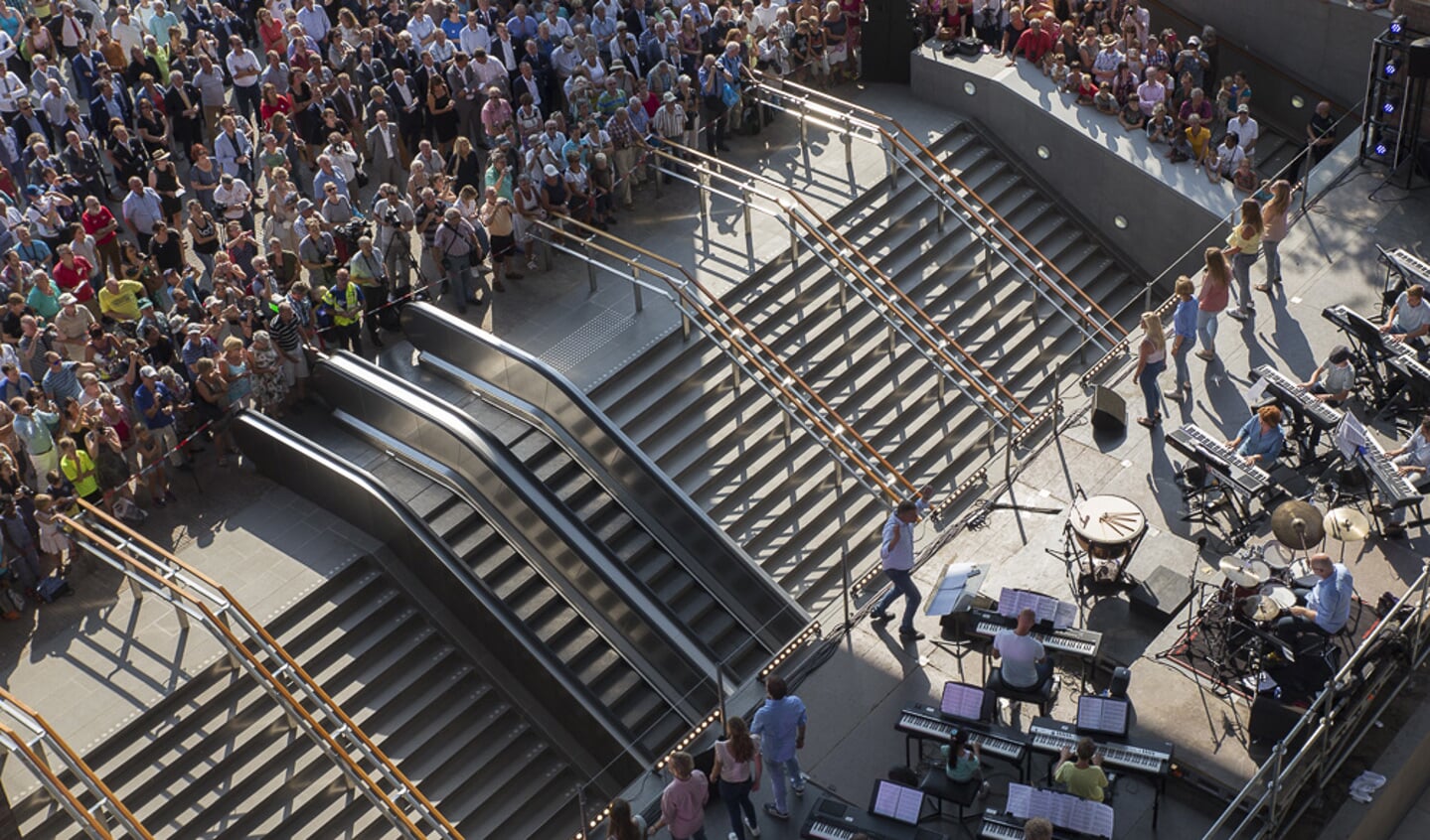 Na vier jaar bouwen is station Breda donderdag 8 september officieel geopend.