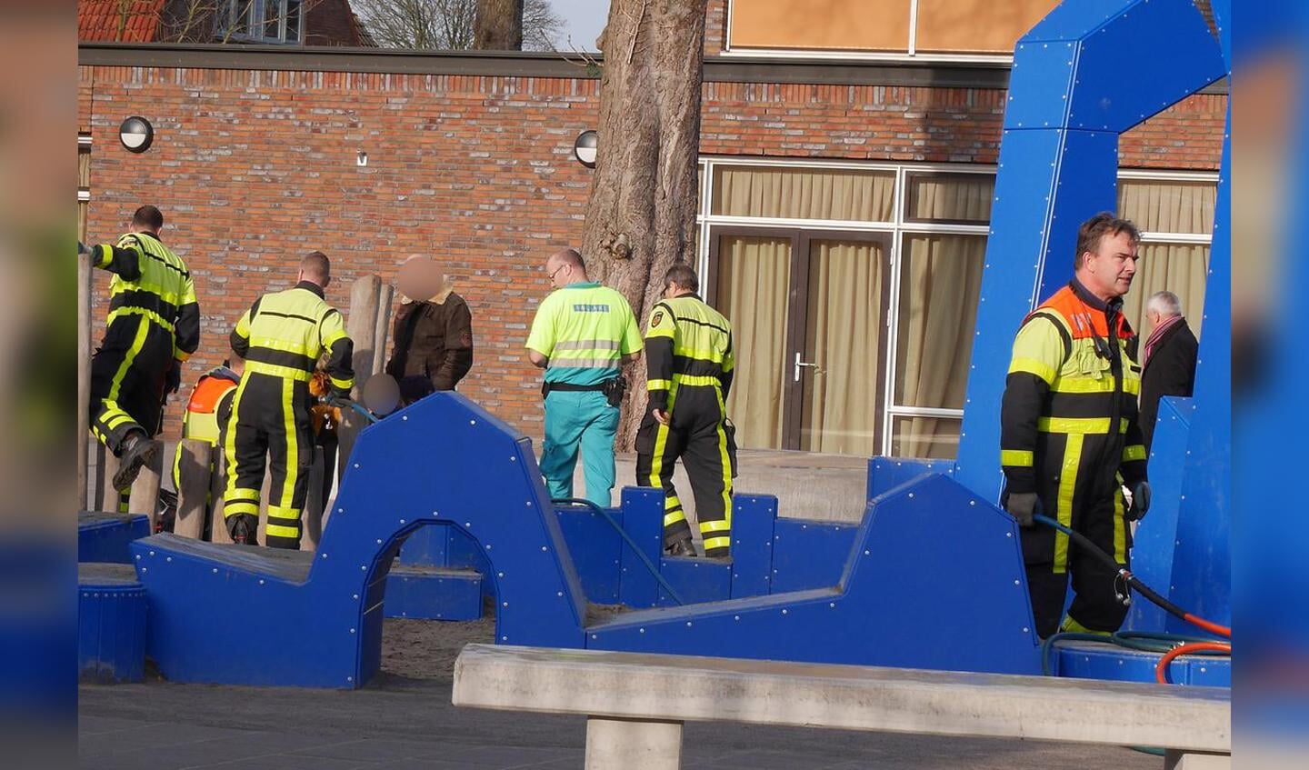 Een kind raakte beklemd bij een ongeval op een speelplaats aan de Viandenlaan.