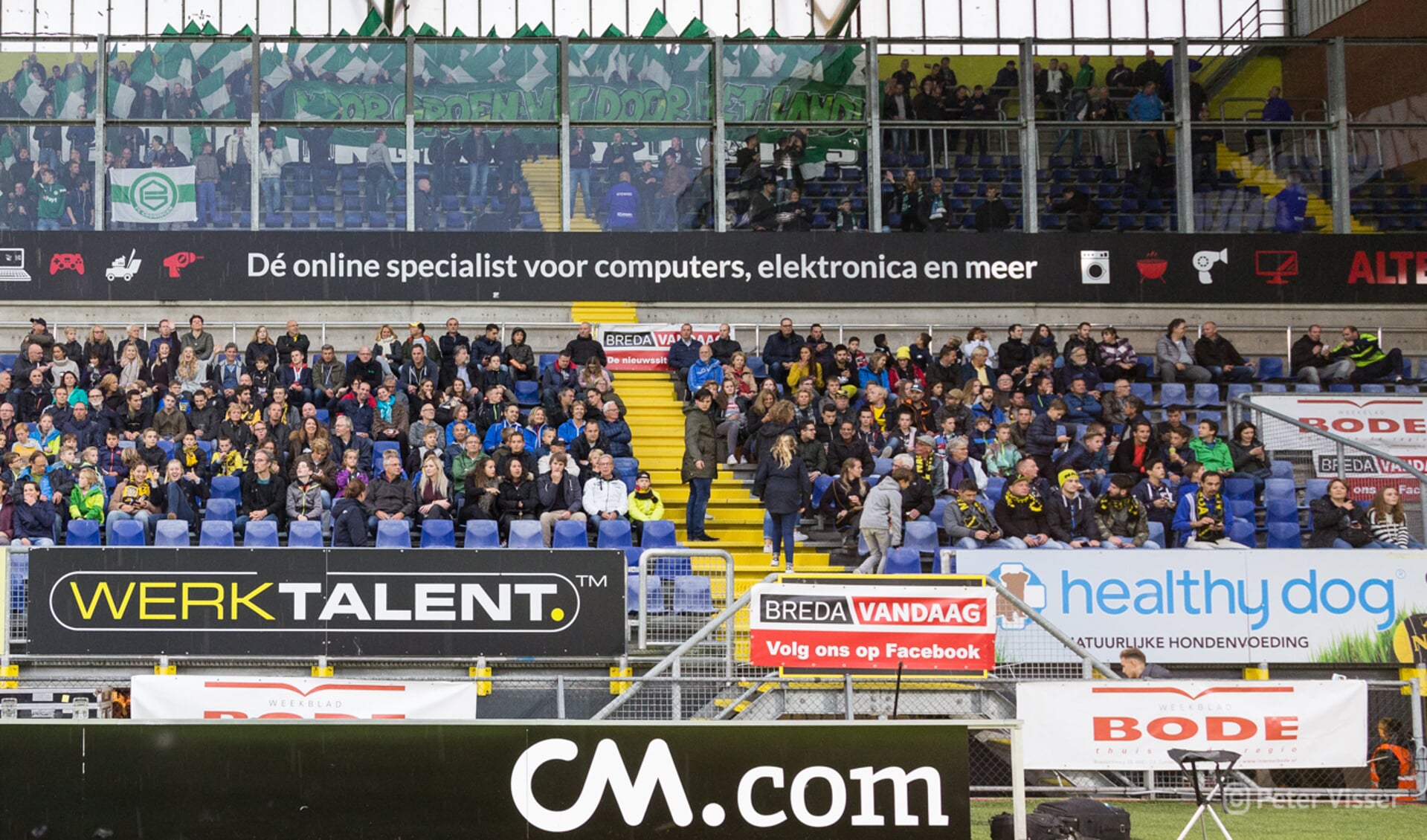 NAC boekt de eerste zege van 2017-2018. In een kolkend Rat Verleghstadion wordt Groningen met 2-1 geklopt.