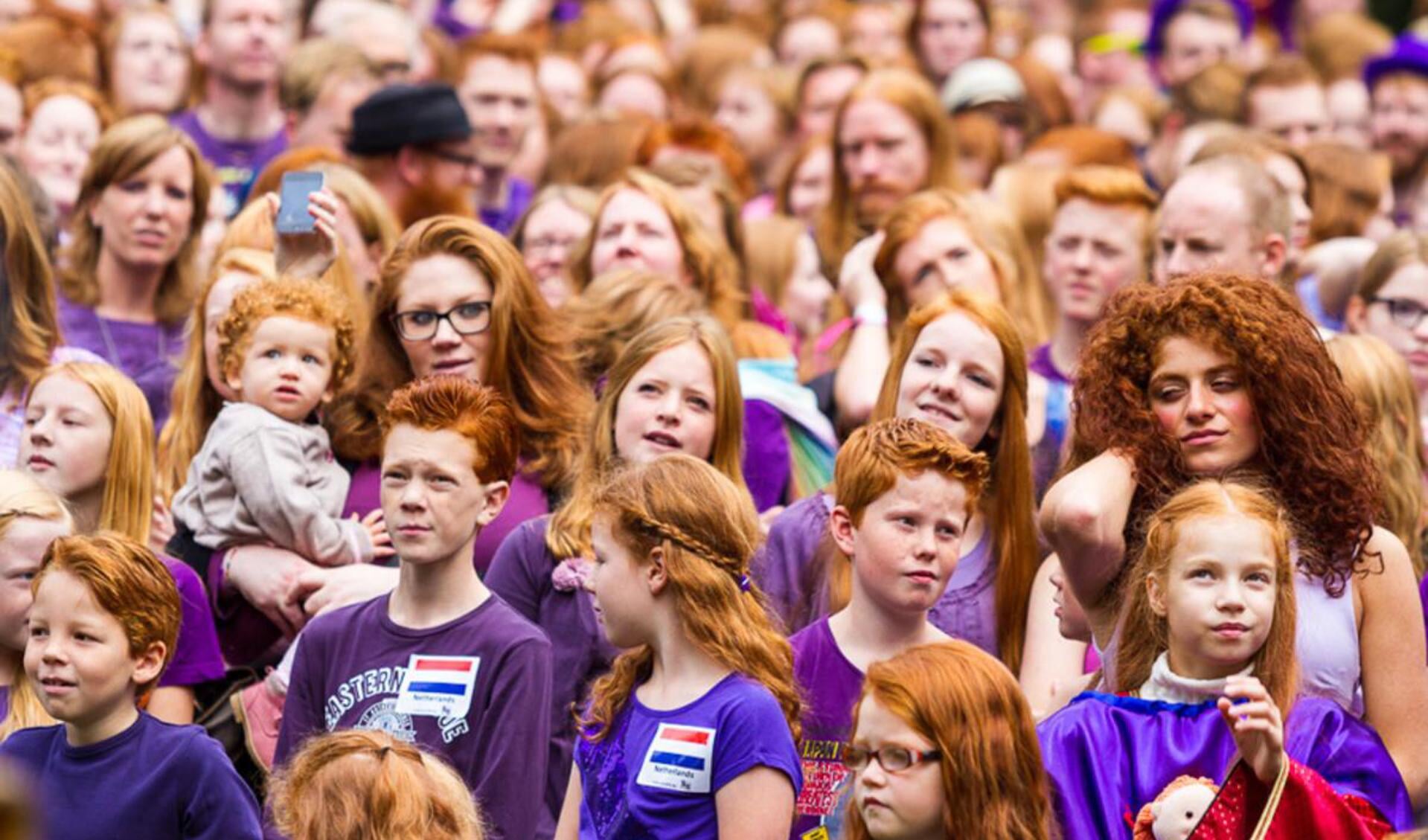 Honderden red heads bezochten zondag 7 september Breda voor de Roodharigendag.
