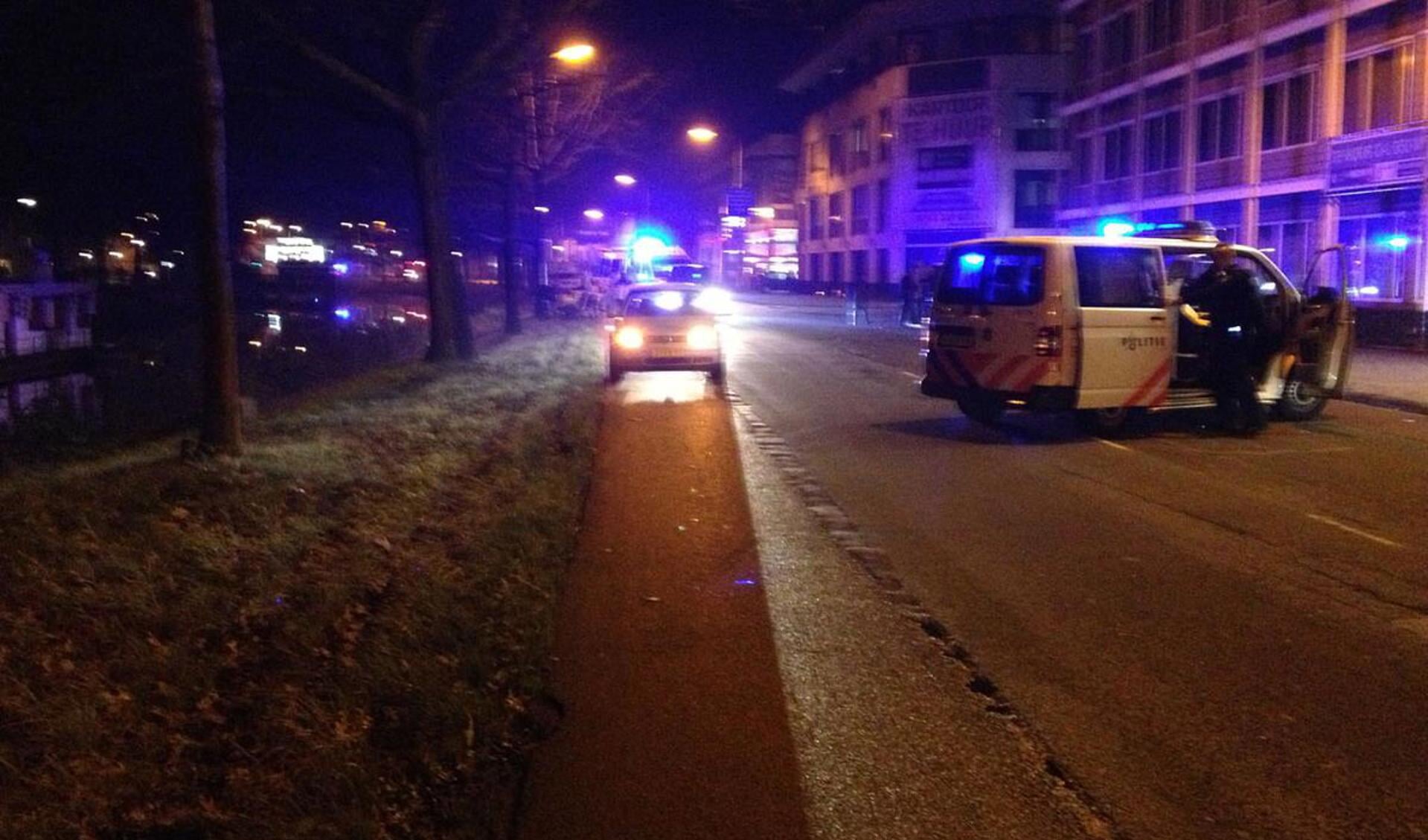 Man zwaargewond na schietpartij Tramsingel Breda. foto Erik Eggens