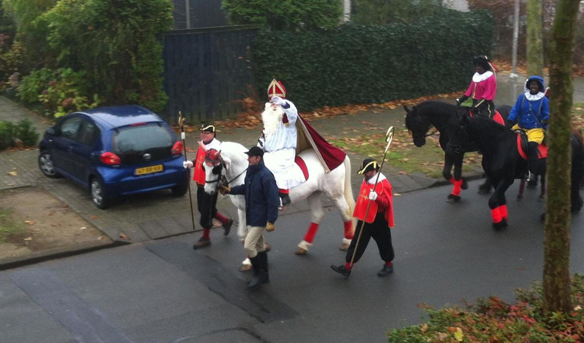 Sinterklaas doet een rondje Haagse Beemden. foto Wijnand Nijs