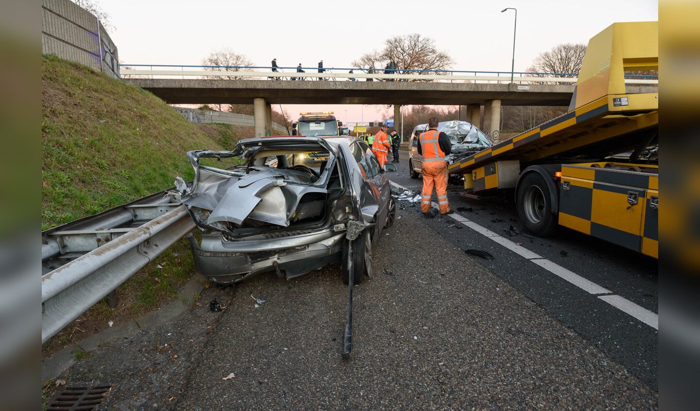 Ongeval A58 bij Ulvenhout op maandag 28 november. De veroorzaker reed zonder schade door.