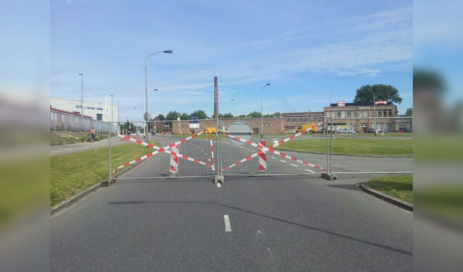 Terheijdenseweg is afgesloten tot 2014 vanwege werkzaamheden. Fotos: Freek de Swart