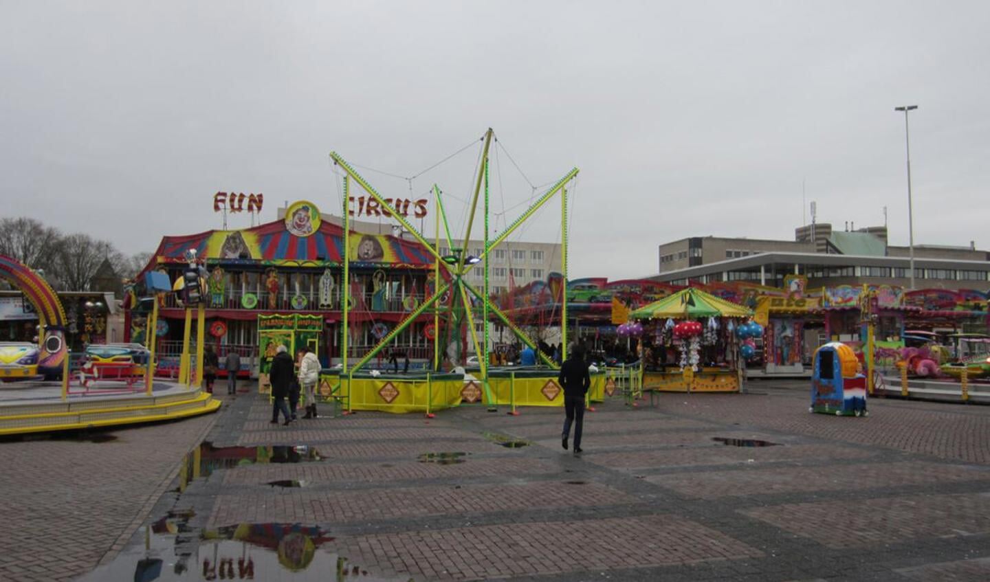 Het is rustig op de Voorjaarskermis in Breda. foto: Annet Goos