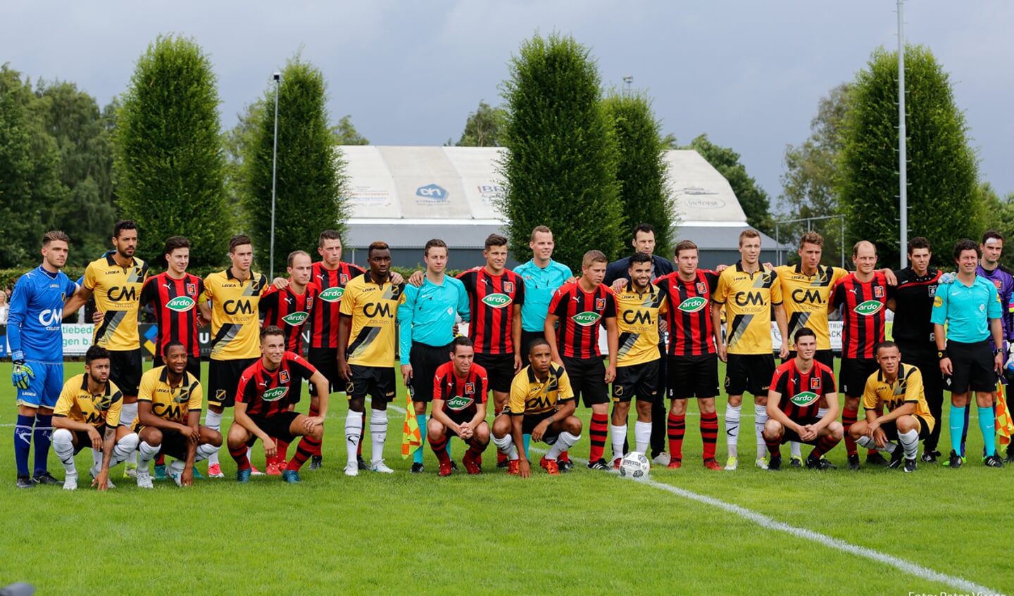 NAC heeft de traditionele eerste oefenwedstrijd van het seizoen tegen de Zundertse selectie met 4-0 gewonnen.