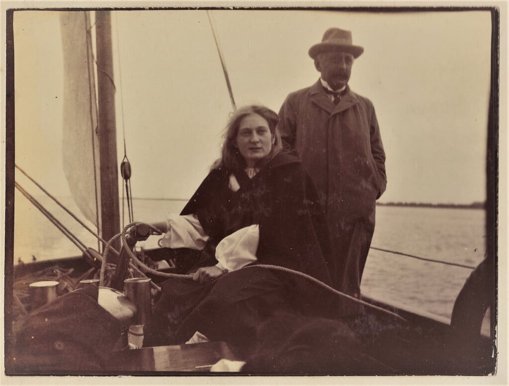 Alma Ochs en haar vader Albert Ochs.