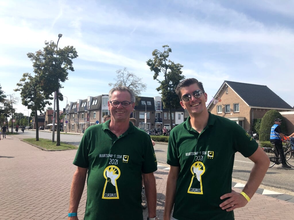 Peter Arnouts en Thijs Willekens van buurtschap 't Stuk.
