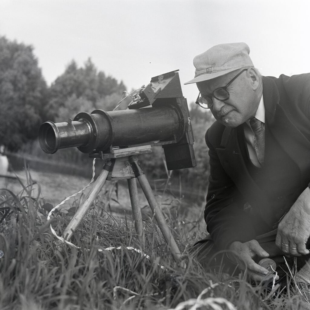 Johannes Vijverberg (1880-1965) was één van de eerste vogelfotografen 