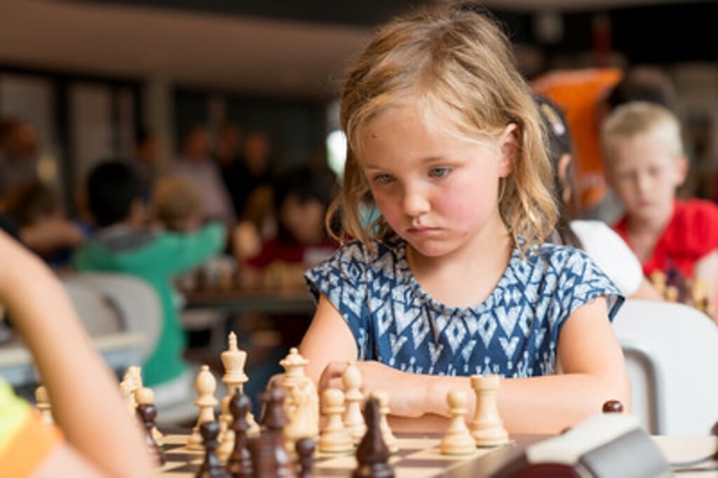 Machteld van Foreest is geboren in 2007. Ze kon al schaken toen ze vier was. In december 2022 werd ze Nederlands Kampioen bij de dames.