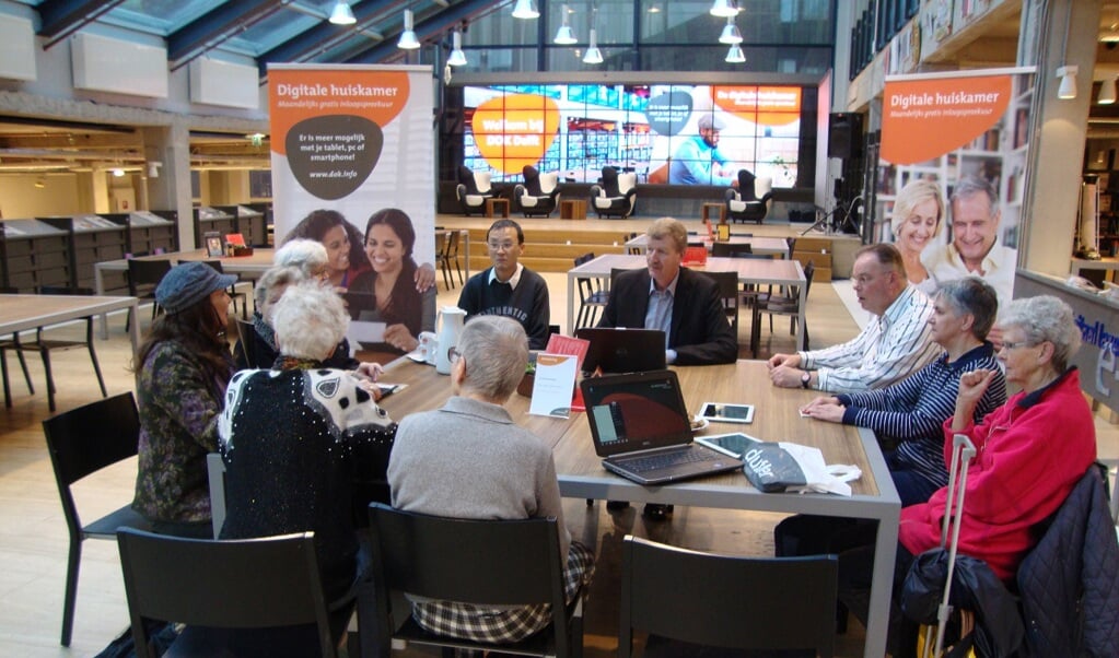 SeniorWeb Delft komt elke maand bijeen in Delft. 