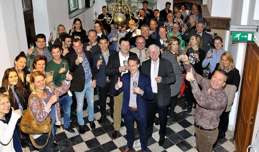 'Het Straatje' van Vermeer keert terug in Delft. Daar mag op gedronken worden!