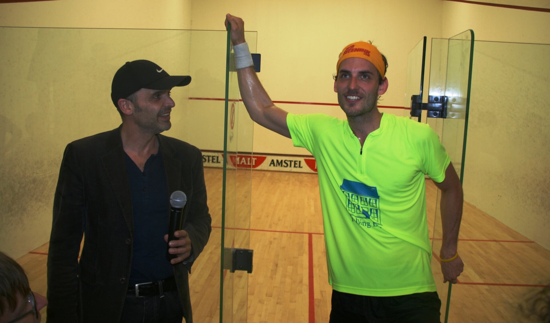 Sammy Eckhardt (links) verwelkomt komend weekend weer een Dunlop toernooi op zijn squashbanen. 