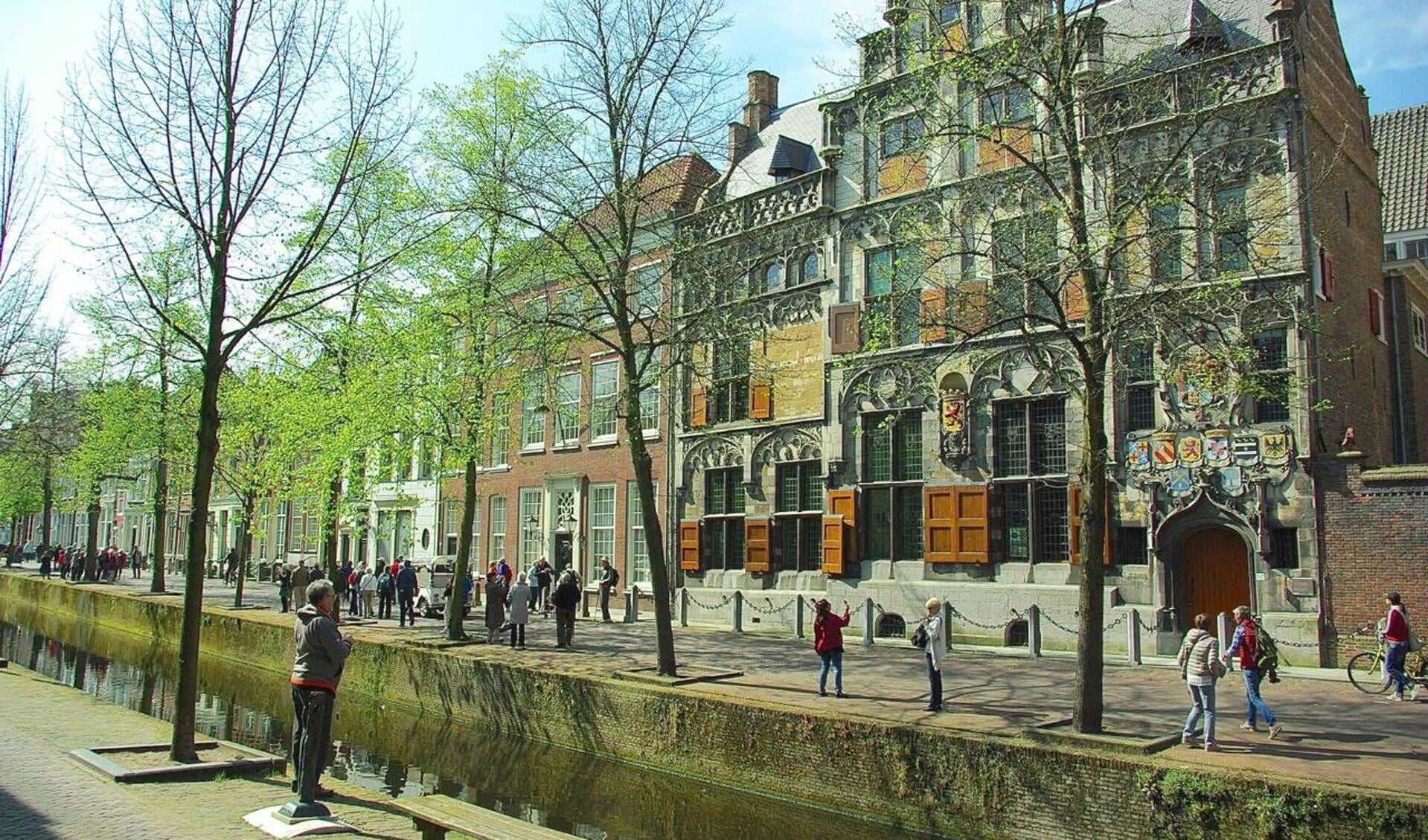 Het gemeenlandshuis van Delfland, waar de leiding het algemeen bestuur wèl inlichtte over de afkoopsom aan Delft. (foto: Jesper Neeleman)