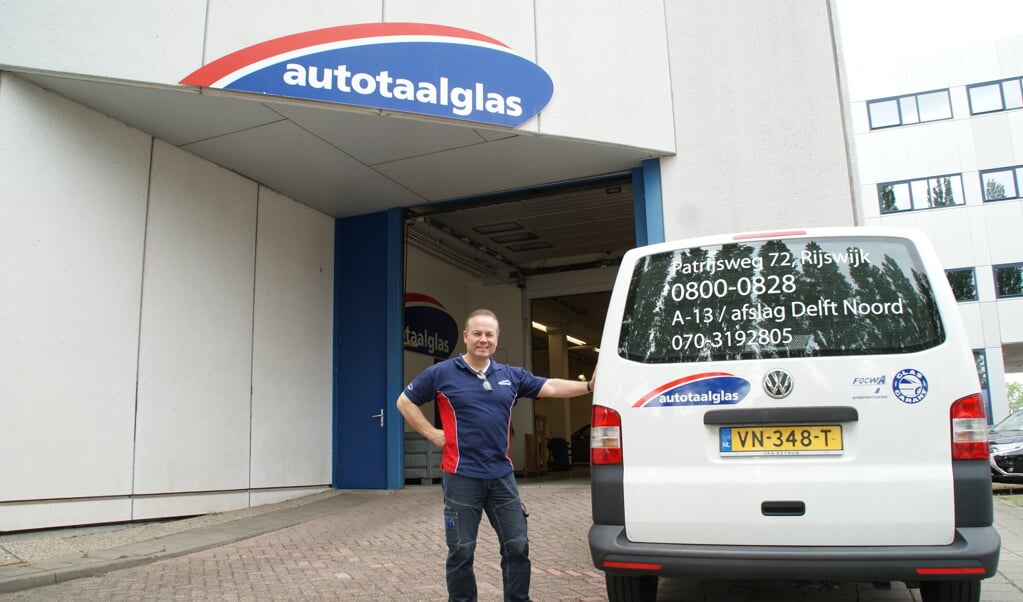 Rob Struik heet u van harte welkom bij Autotaalglas Rijswijk.