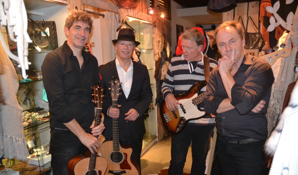 De muzikale mannen van Zhingg zijn vrijdag te zien in Kijkduin. 