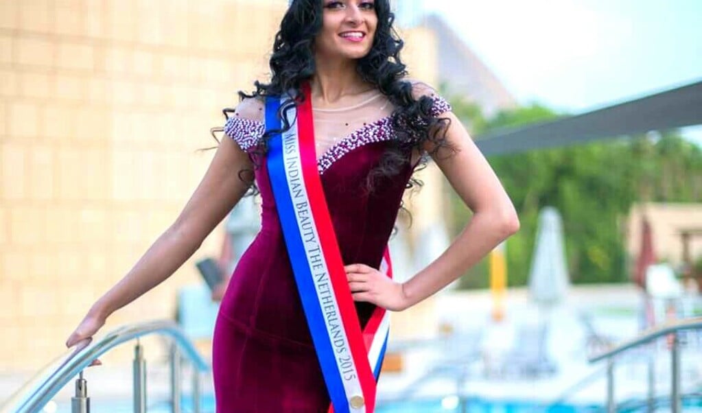 Soesoe reisde in haar rol van Miss Indian Beauty Netherlands 2015 onder meer naar Egypte. (foto: Amr Tarek)