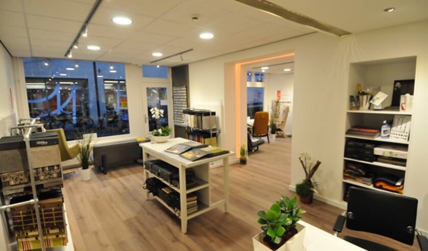 Het interieur van Meubelstoffeerderij & Zitcomfort Daan van Bergen.
