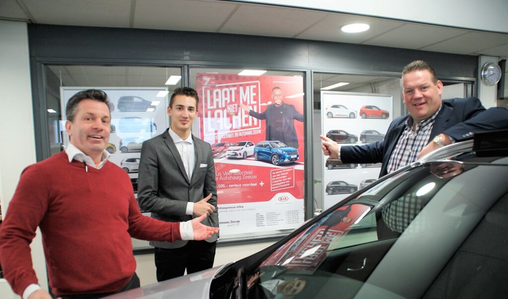 Het verkooptrio van KIA Autohaag Zeeuw Delft, met van links naar rechts Maurice, Tim en Peter.