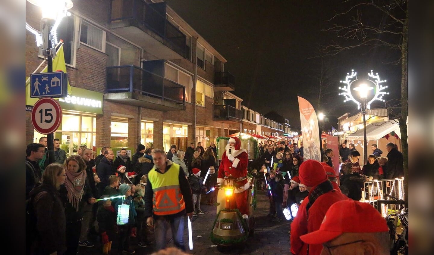 Een gezellige kerstmarkt in Den Hoorn op 14 december.