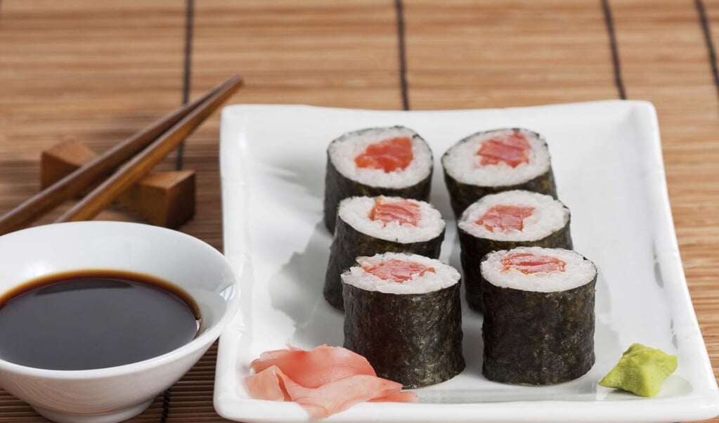 Geniet onbeperkt van onze vers gerolde sushi,