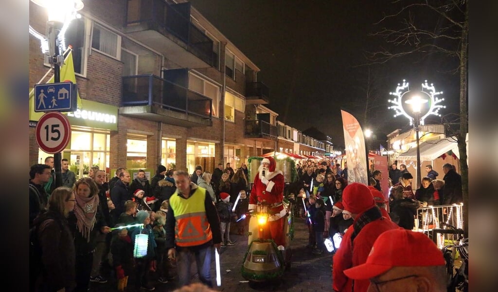 Kom gezellig naar de kerstmarkt in Den Hoorn op vrijdag 14 december!