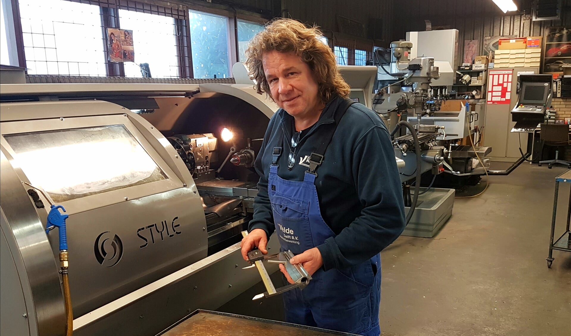 In de machinefabriek van Van der Velde zwaait Jan de scepter.
