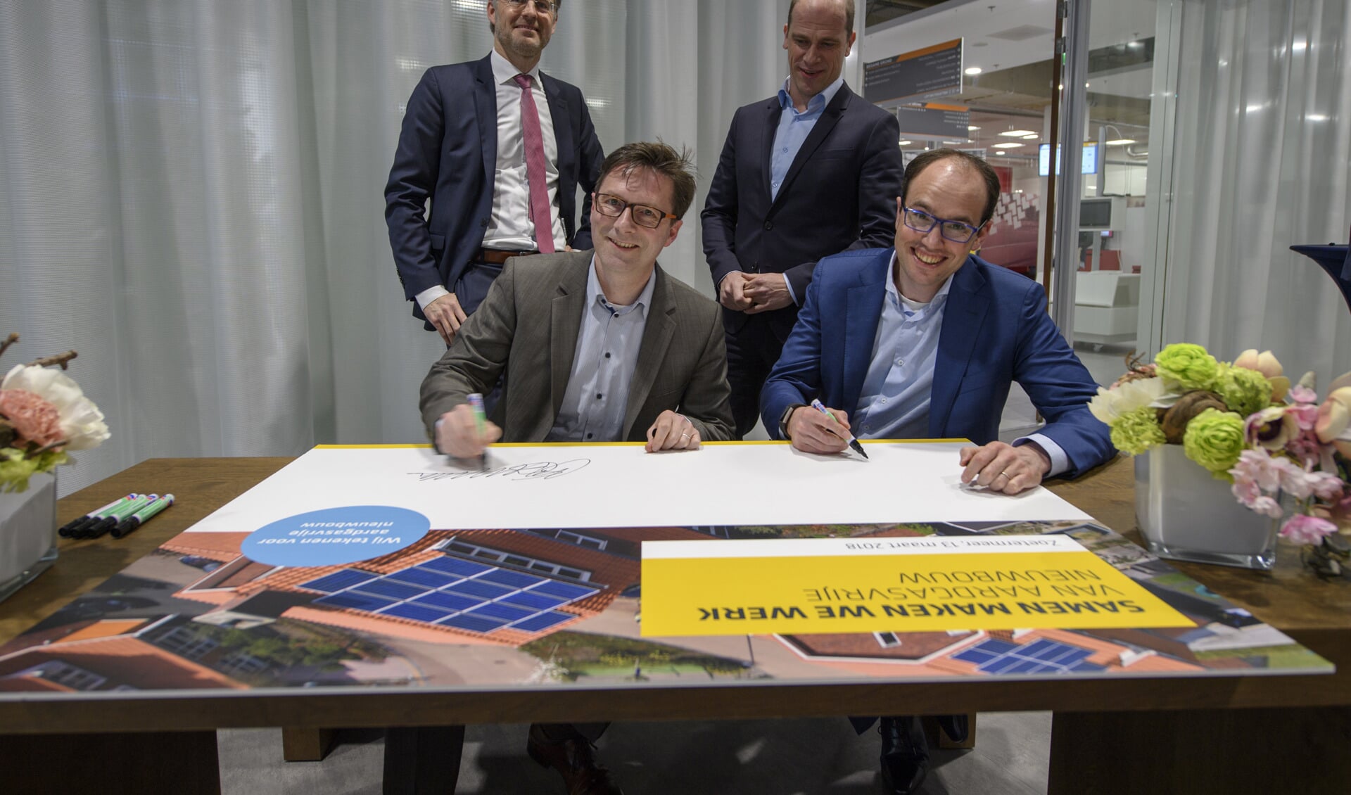 Wethouder Brandligt ondertekende namens Delft het convenant. (Foto: PR)