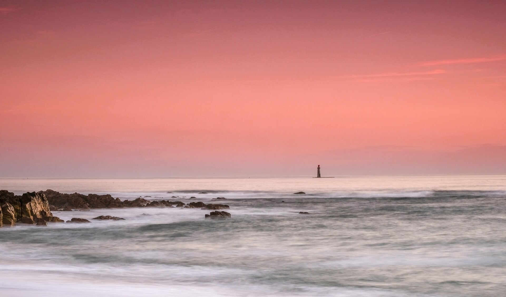 Rode kust, een foto van Jos Vermeij.