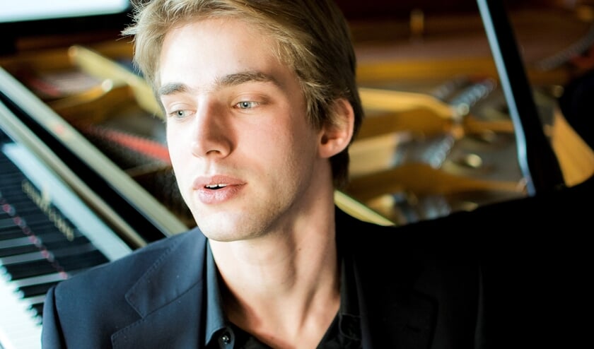 Pianist Marc Wielart