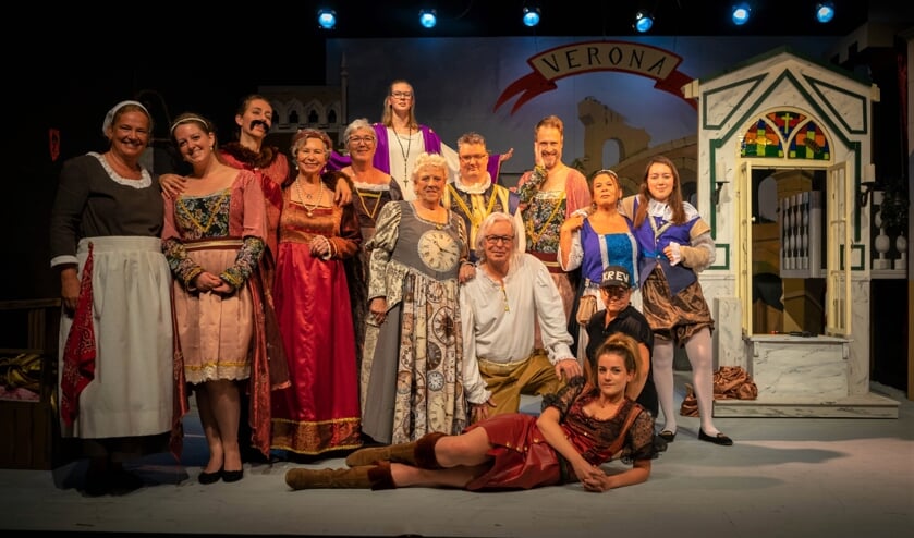 Theatergroep de Flits speelt de klassieker Oh, Oh Romeo