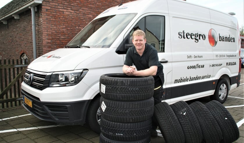 Ariën Groenewegen, dé bandenspecialist van Den Hoorn en omgeving.