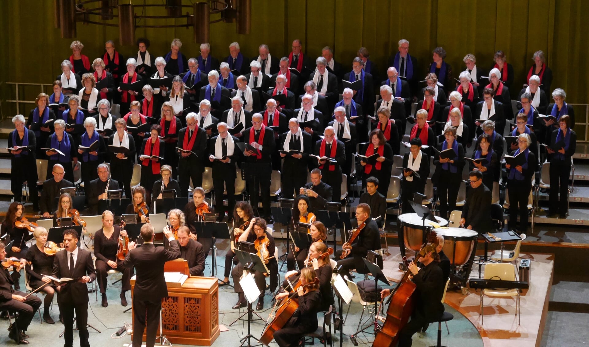 Cantarella zingt Beethoven en Mozart in de Raamstraatkerk