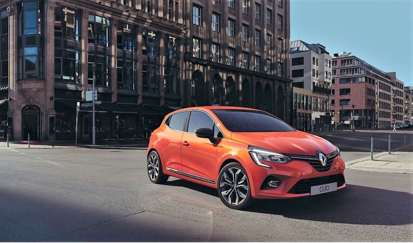De Renault Clio modeljaar 2019 in Orange Valencia.