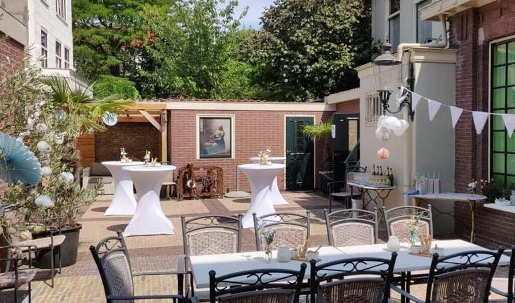 De tuin/patio van Hotel Johannes Vermeer, perfect voor uw feestje!