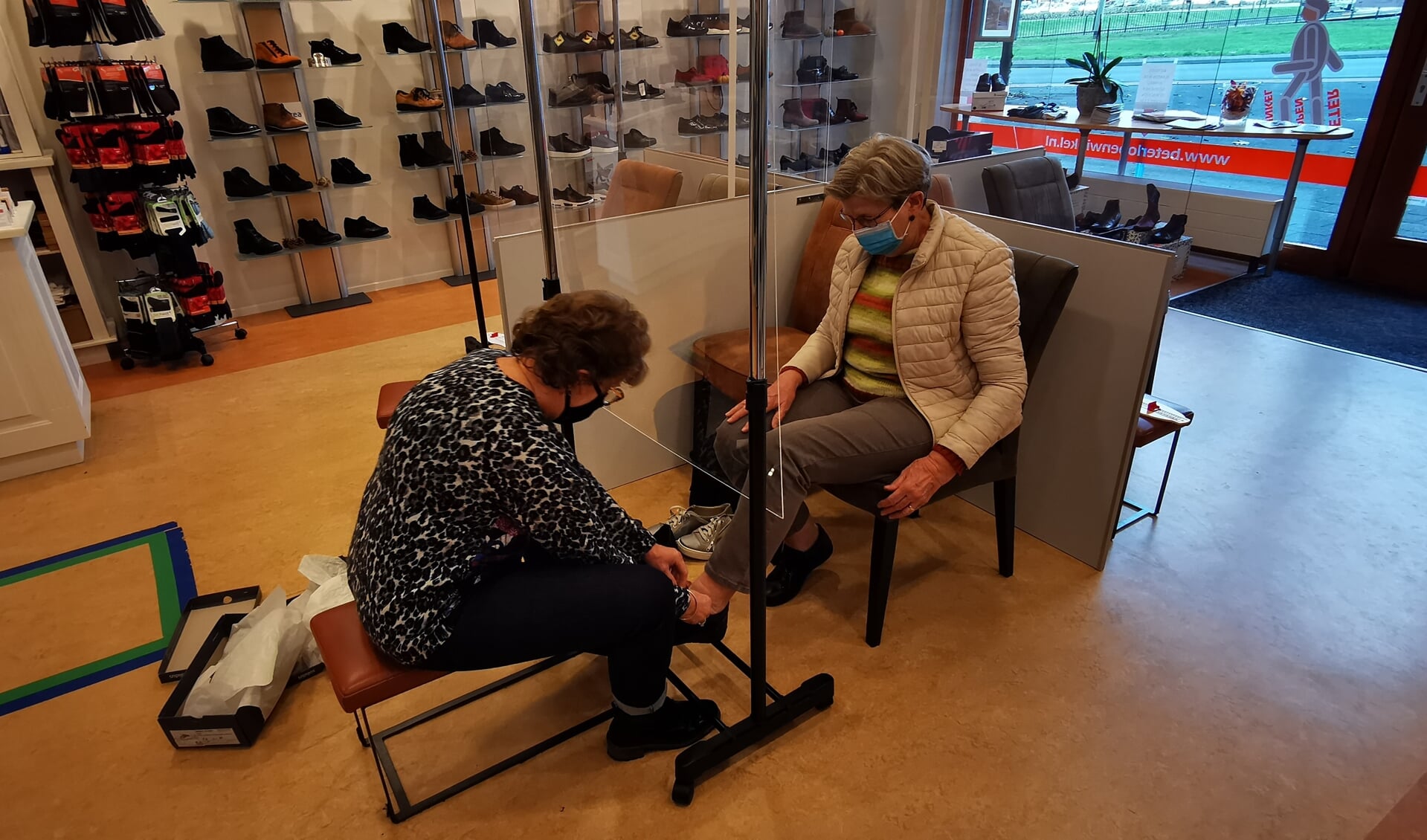 Schoenen kopen kan geheel veilig in de Beterlopenwinkel