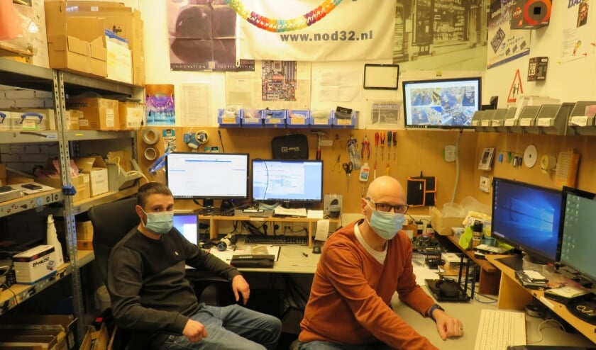 <p>De vertrouwde gezichten van Computershop Delft: Rick Bosch en Erik van Schelven</p>