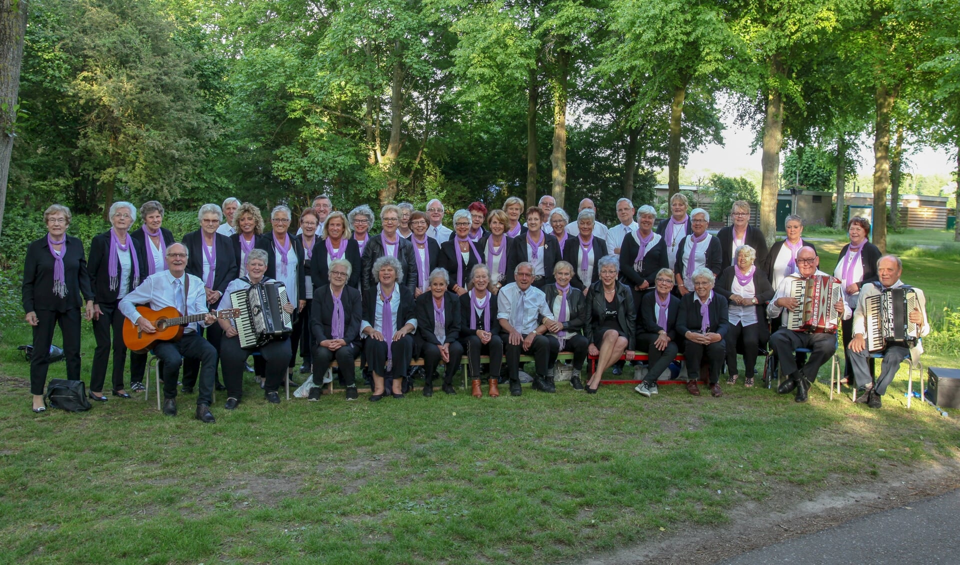 Het Hollandse Lied is een van oorsprong Delftse zangroep die bestaat uit oudere en enthousiaste leden.