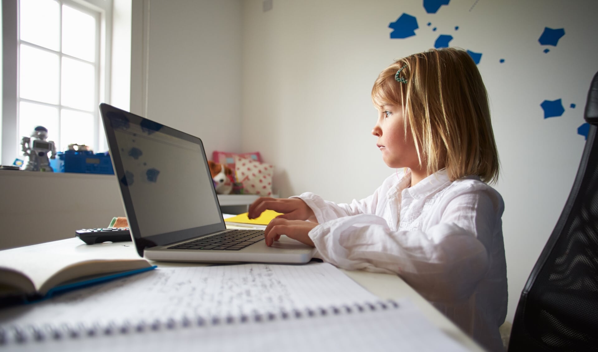 De Laptop Challenge maakt onderwijs op afstand mogelijk