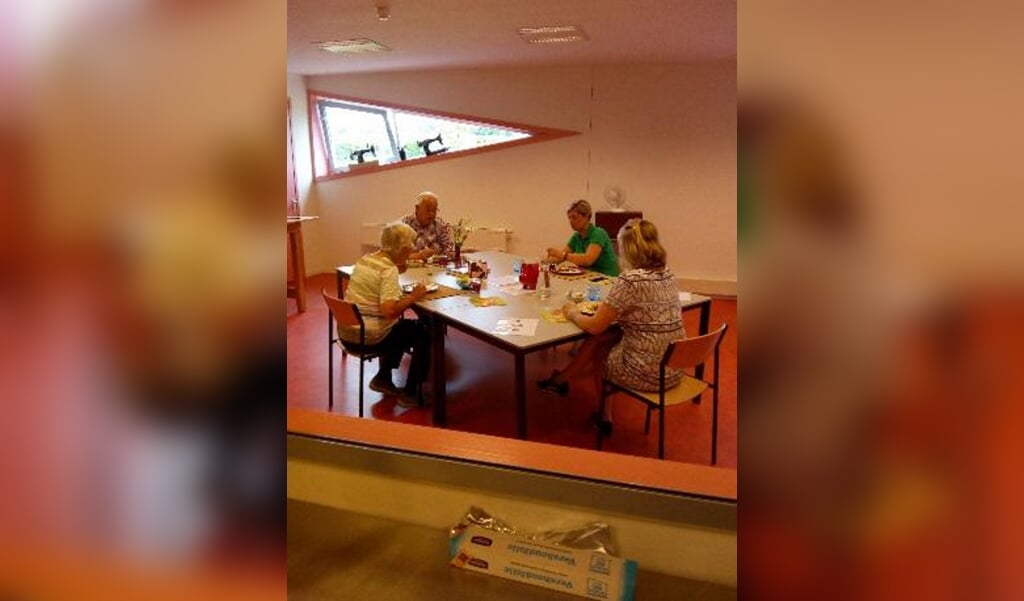Het Odensehuis is een laagdrempelig inloophuis, ontmoetingsplek en informatiecentrum voor mensen met beginnende dementie en hun naasten.