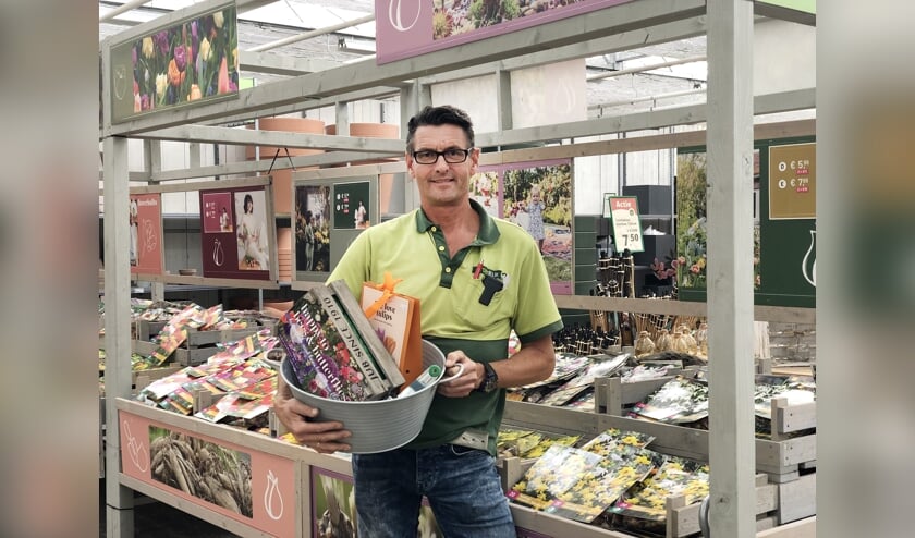 Jean toont de veelzijdigheid aan bloembollen bij GroenRijk 't Haantje