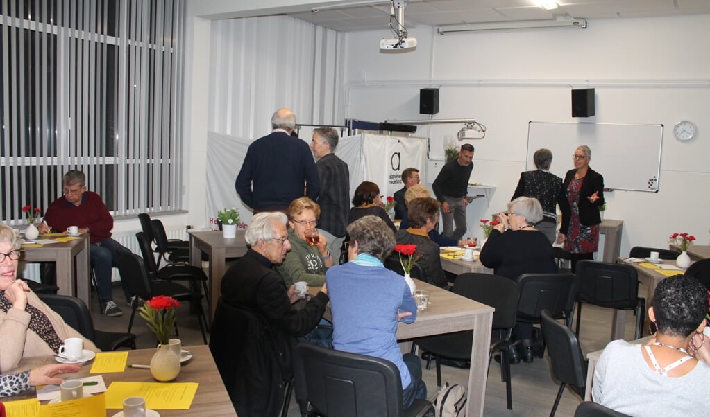 Het Alzheimer café kan even niet fysiek plaatsvinden
